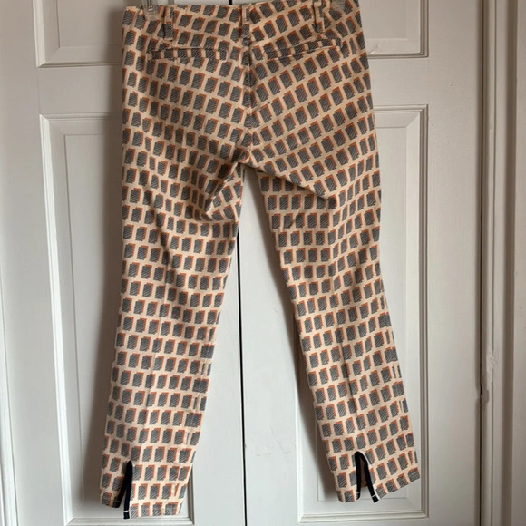 🤩 Tory Burch, Totally adorable straight leg cropped pants 🤩 - Picture 5 of 13